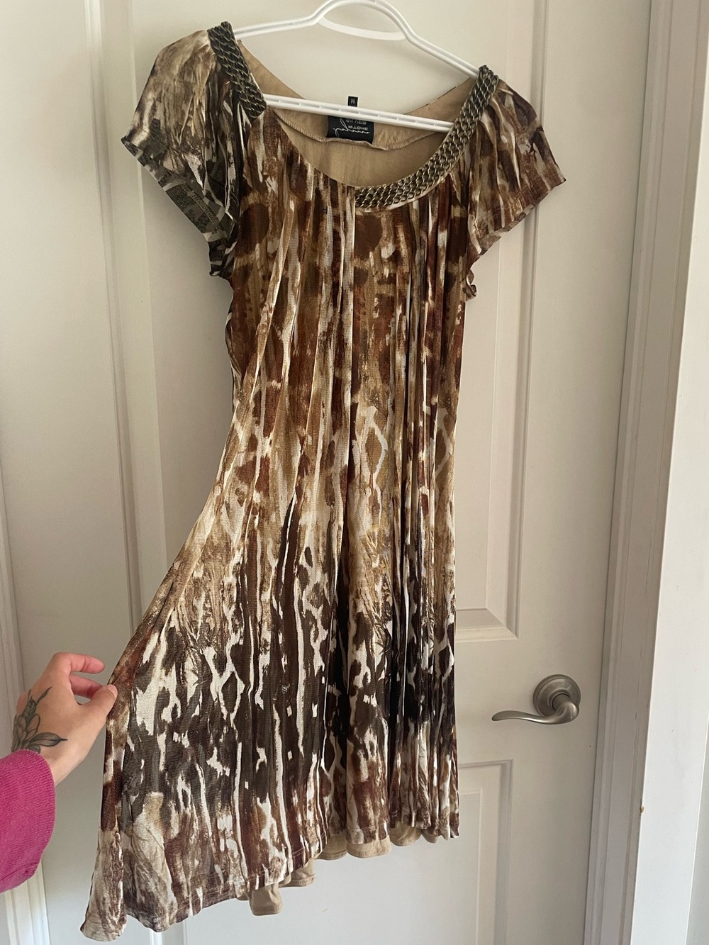 Brown Animal Printed Pleated Short Sleeve Dress